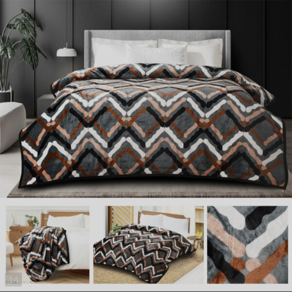 beautiful Stylish And Elegant Bedding Set